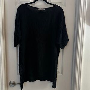 Christina Stephen’s boxy Lagenlook black gauzy cotton blouse one size